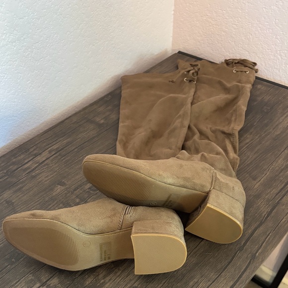 boots shoes size 7 - Picture 2 of 4